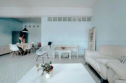 Charlton Park (D19), Terrace #496702631